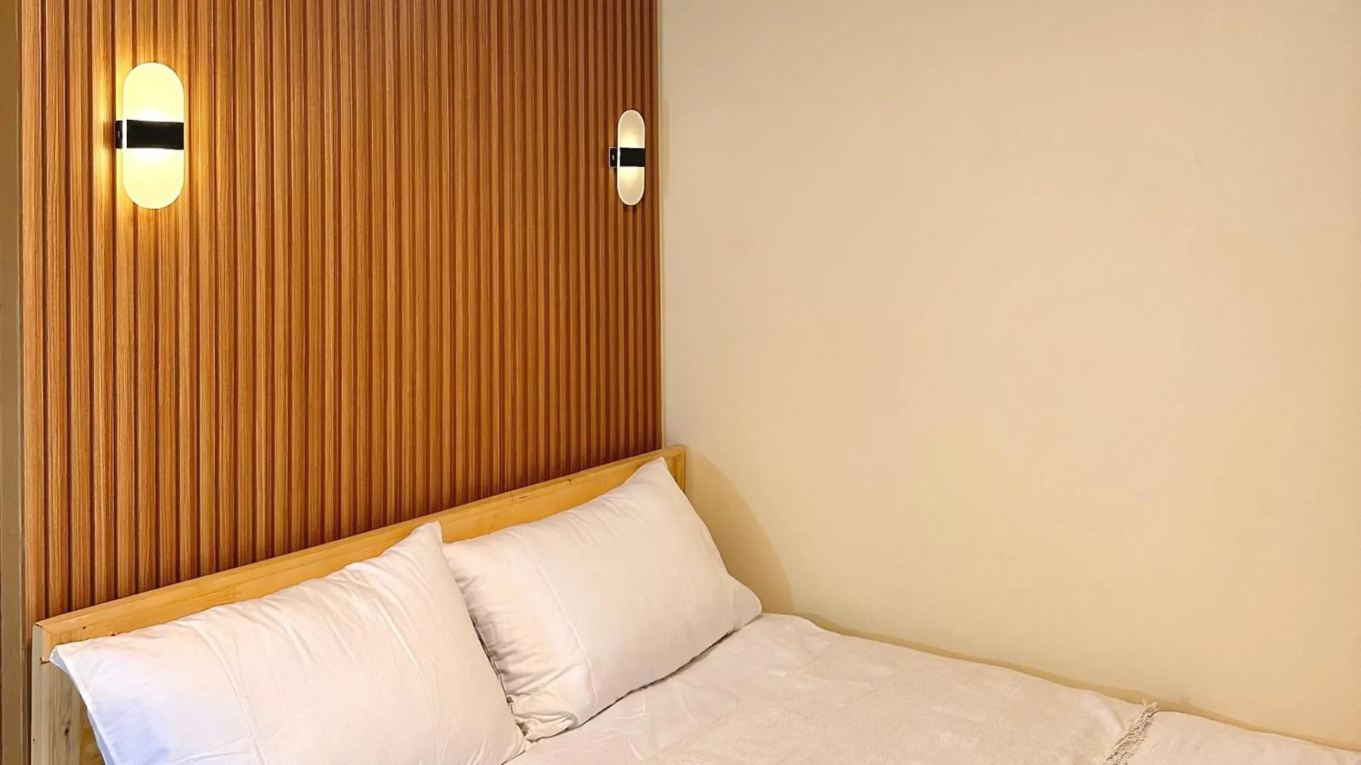Breeze Residences Condominium Pasay