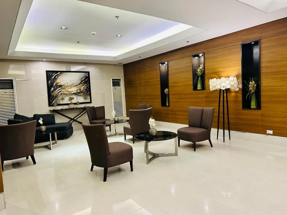 Breeze Residences Condominium Pasay Aparthotel